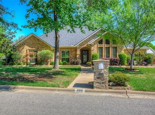 804 River Oaks Dr, Greenville, TX 75402