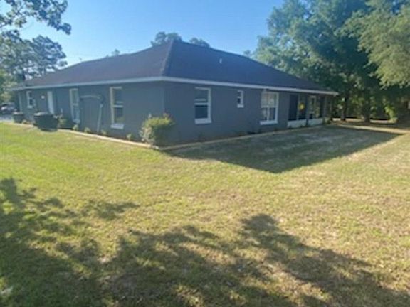 4th image of 1064 NE 155th Ct