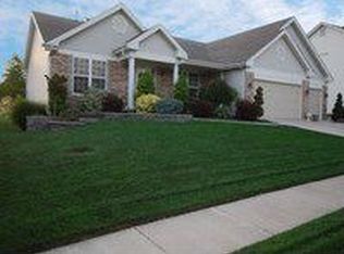 2477 Macpherson Dr, Dardenne Prairie, MO 63368