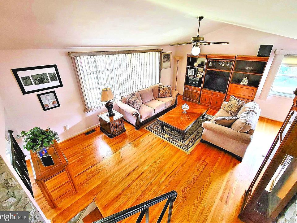 224 Swiftwater Ln, Brookhaven, PA 19015 Zillow