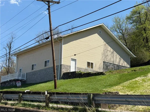 56624 Boyd Ave, Bridgeport, OH 43912