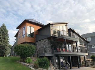 13572 S Horrell Rd, Fenton, MI 48430