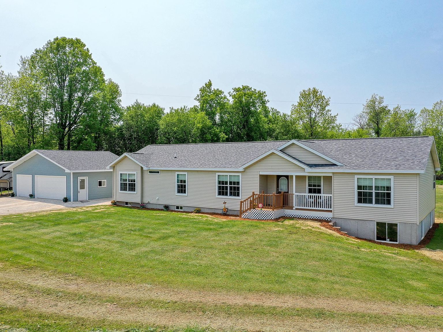 N2719 Long Ln, Weyauwega, WI 54983 Zillow