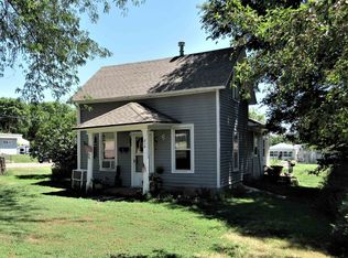 816 Picotte St, Yankton, SD 57078