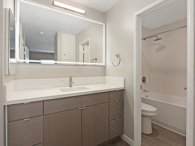 6305 Stanley Ave #12 — Photo 5