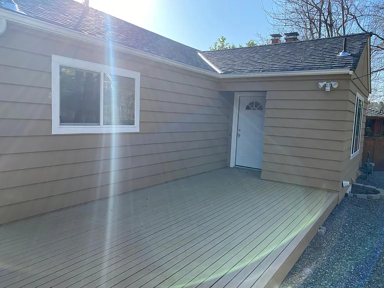 Front deck and main entrance