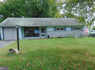 1001 Rozel Ave, Southampton, PA 18966