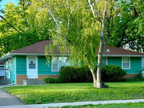 3900 61st Ave N, Brooklyn Center, MN 55429