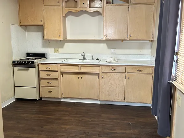 5112 Cleveland Ave, Lincoln, NE 68504