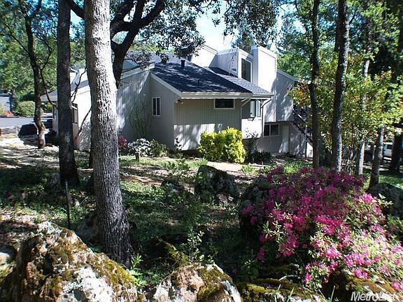 4th image of 220 Hammond Dr