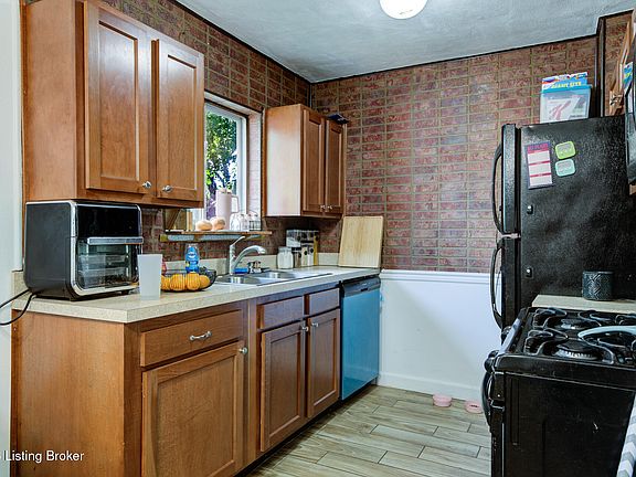 5th image of 4804 Granada Dr