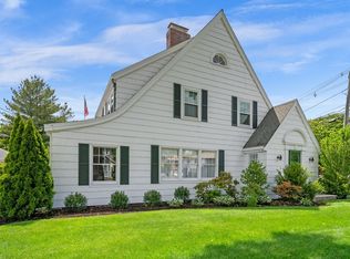 10 Charlotte Rd, Marblehead, MA 01945
