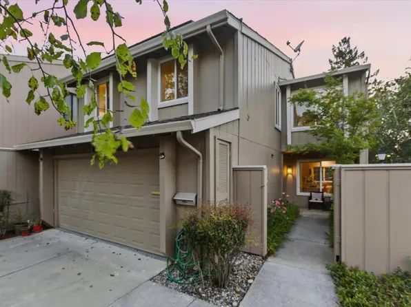 10157 Camberley Ln, Cupertino, CA 95014