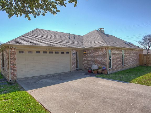 3_2130SunstoneDrive-4.jpg