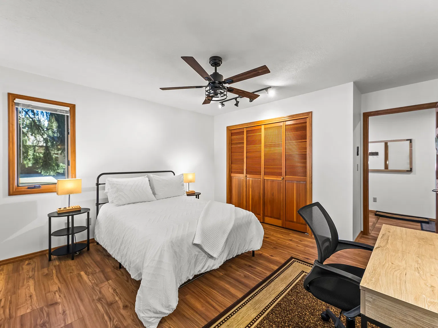 2 bed, 1414 sqft, $2,750 — Photo 4