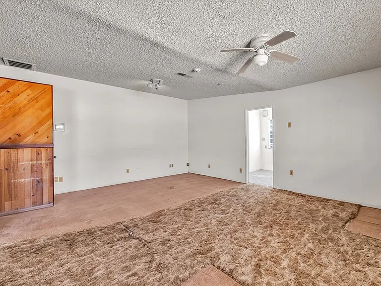 56166 Handley Rd #1 — Photo 6