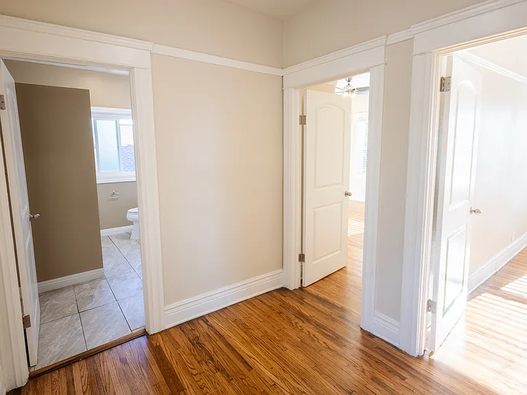 4210 Halldale Ave — Photo 32