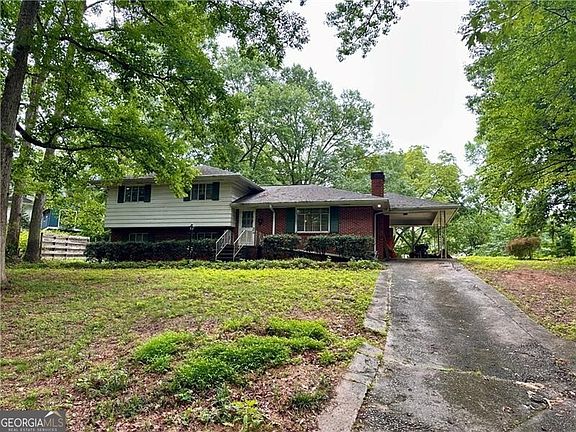 2nd image of 163 Mount Vernon Dr