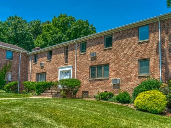 14D Troy Dr, Springfield Twp., NJ 07081