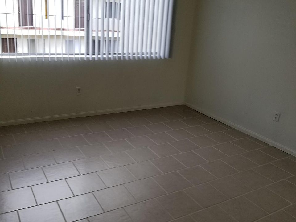 2nd image of 1930 Lantana St APT 201
