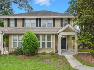 5557 Colonial Chatsworth Cir, North Charleston, SC 29418