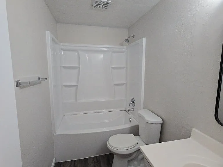 1005 E Pearl St #C — Photo 9