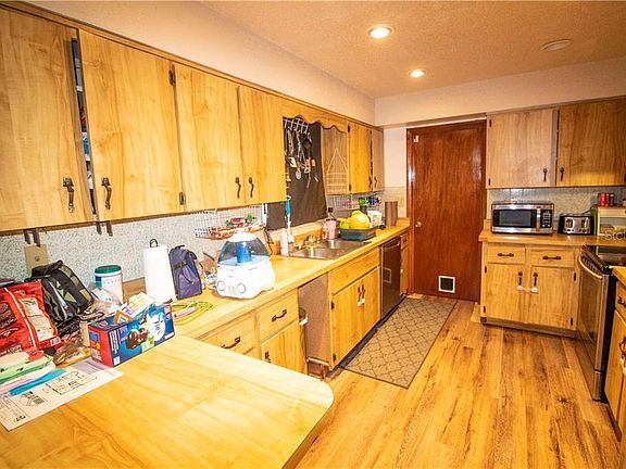 3rd image of 11557 SE 54th Ave