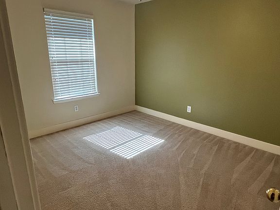 1st bedroom
