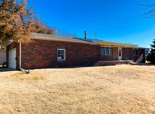 280 W Maple St, Phillipsburg, KS 67661