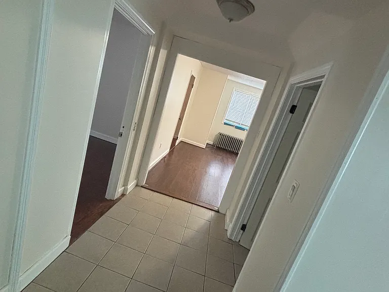 91 E Main St #1 — Photo 7