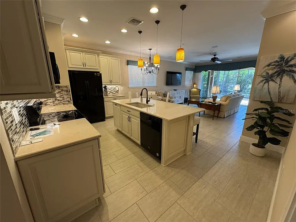 2 bed, 2.0 bath, 1629 sqft, $3,250 — Photo 3