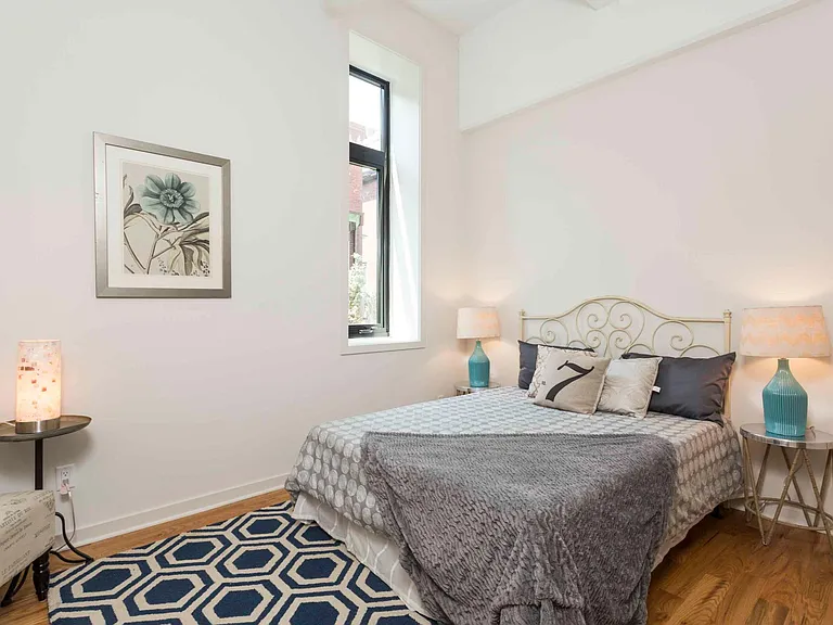 2028 Rittenhouse Sq #102 — Photo 10