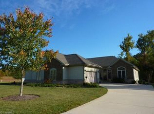 6710 Whisper Creek Dr #A, Whitsett, NC 27377