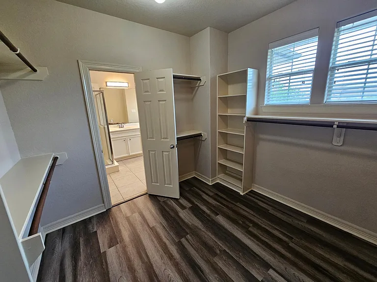 503 Birdsong Dr — Photo 38