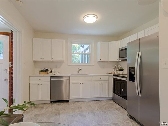 2nd image of 1205 W Broadway Ave