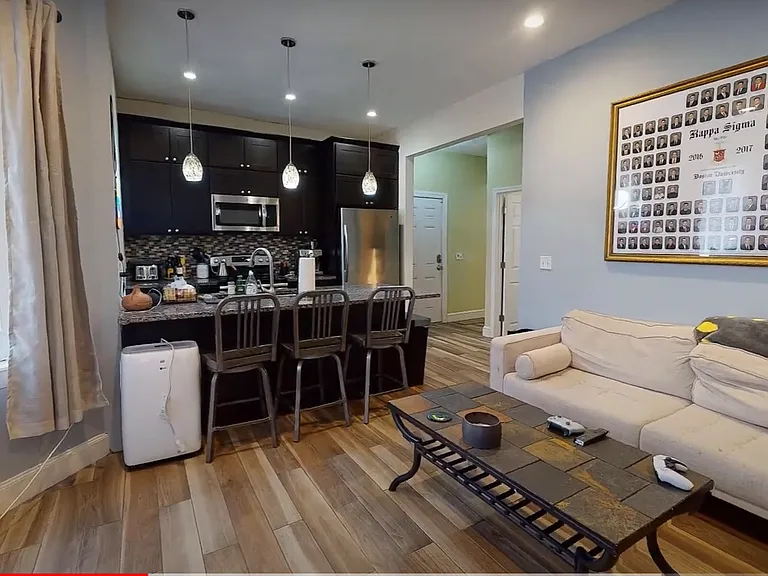 22 Chester St #1 — Photo 2