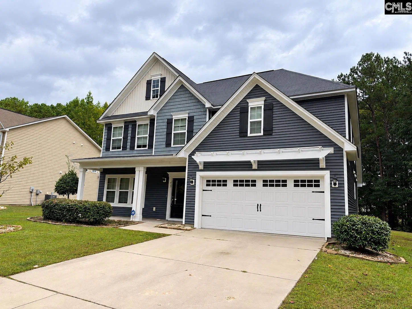 5 bed, 2977 sqft, $2,600 — Photo 2