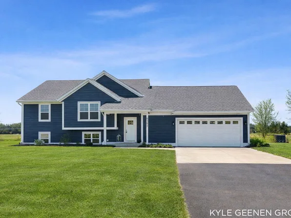 6361 88th Ave, Zeeland, MI 49464