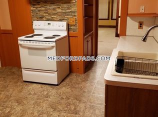 83 Hillsdale Rd, Medford, MA 02155