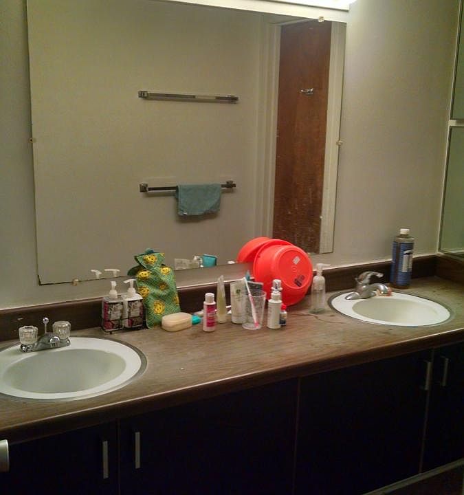 2nd image of 820 Fuller St APT 106