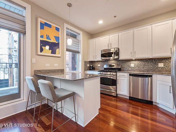 3rd image of 5001 N Lincoln Ave APT 2