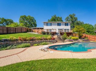 16123 Plateau Cir, Redding, CA 96001