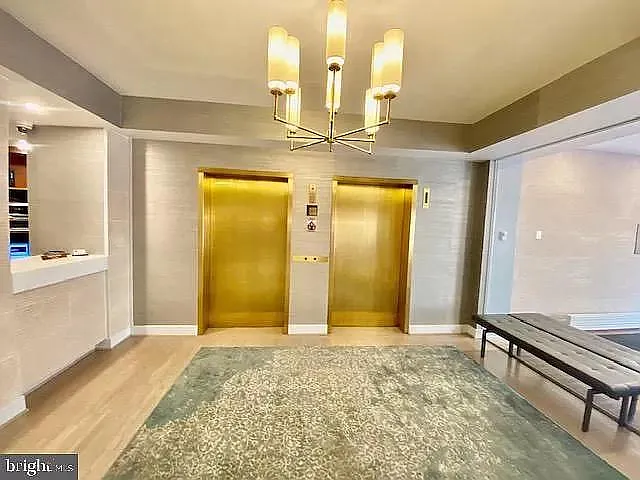 1077 30th St NW — Photo 3