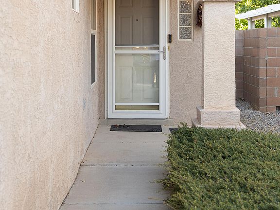 4th image of 6243 Calle Feliz NW