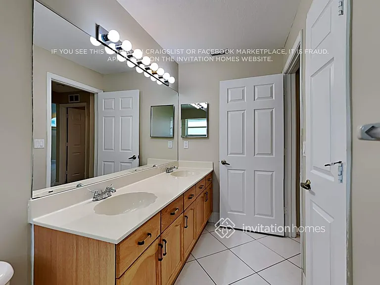 7062 Saint Clair Ct — Photo 14
