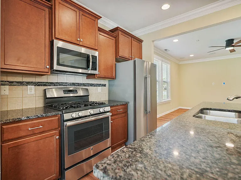 2120 Junewood Ln — Photo 12