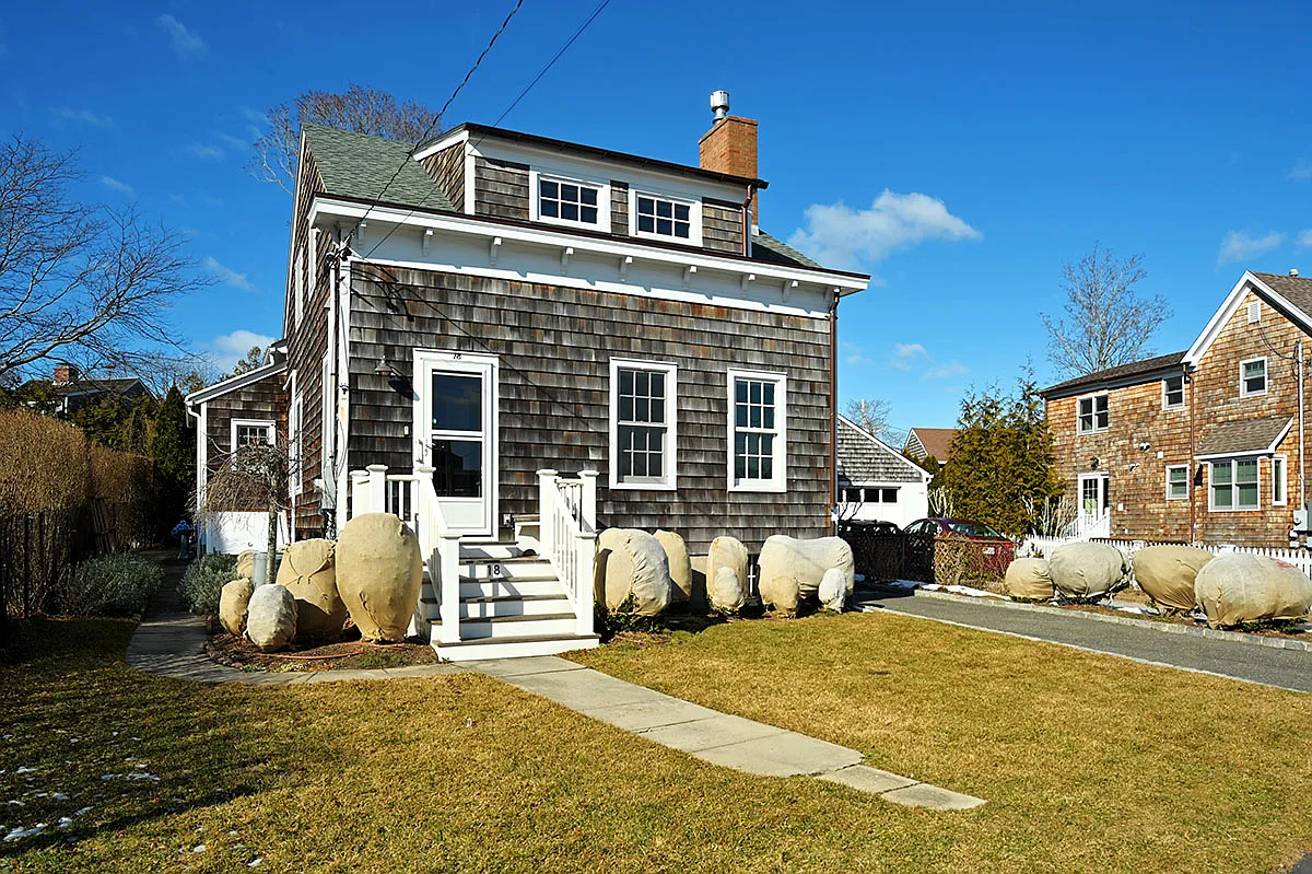 Spend Summer 2025 in Iconic Sag Harbor Village — Photo 2
