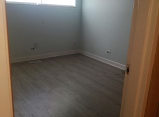 6716 Pershing Rd, Stickney, IL 60402