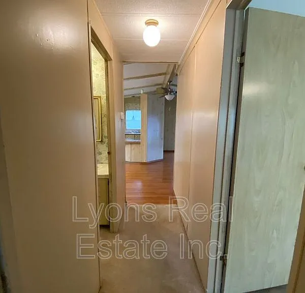 234 Lamplighter Ln — Photo 12