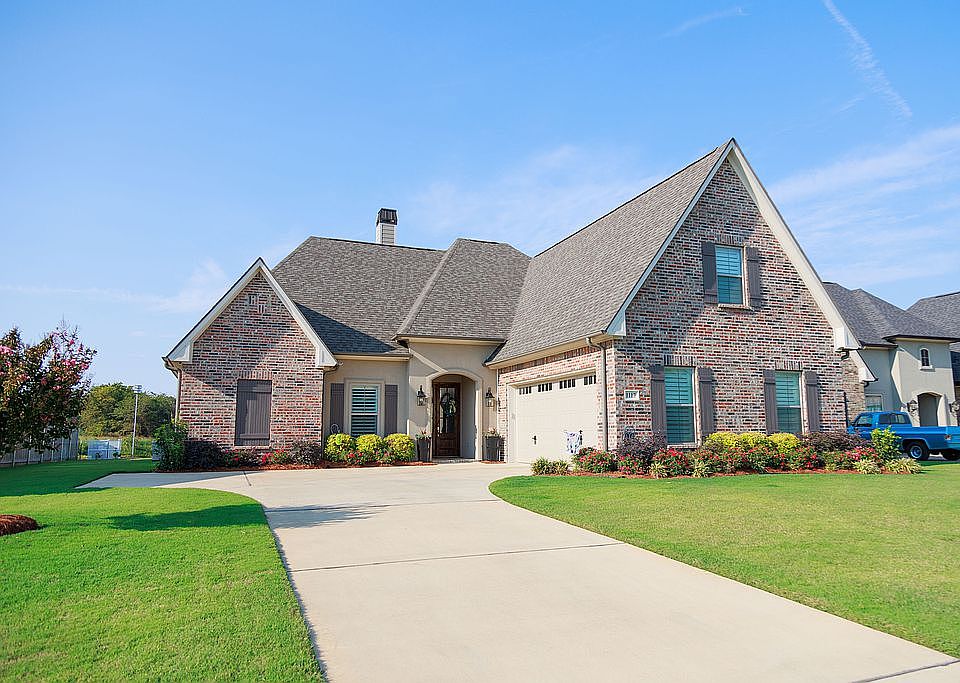 1st image of 1117 Calle Lago Ct